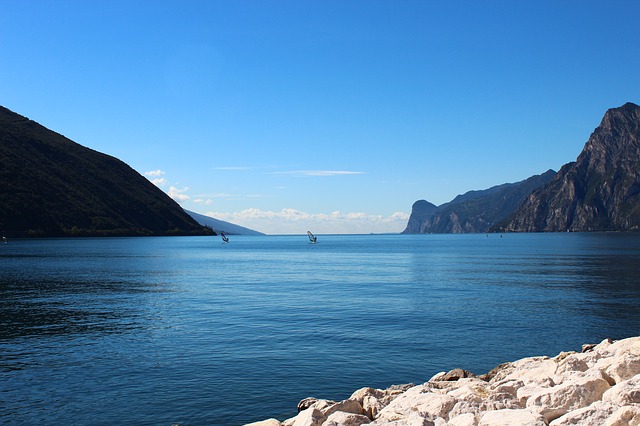 Jezero Garda: uspavano u brdima (foto)