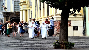 Skandal u najavi: Da li žena može da postane papa?