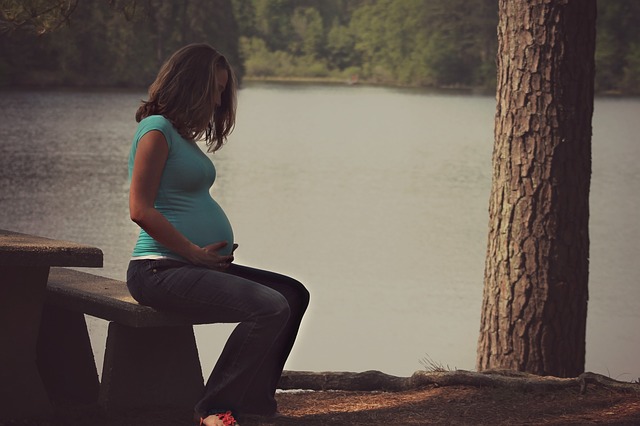 Kakva prava imaju trudnice tokom trudnoće i nakon porođaja? (1)