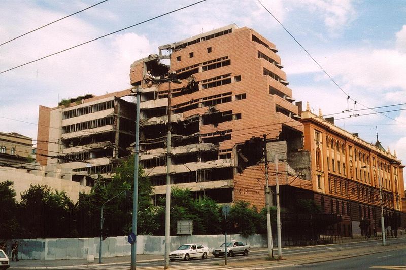 Grenel želi da obnovi zgradu Generalštaba u Beogradu