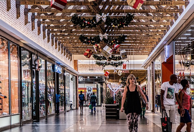 U SAD je „crni petak“, kreće praznična šoping groznica