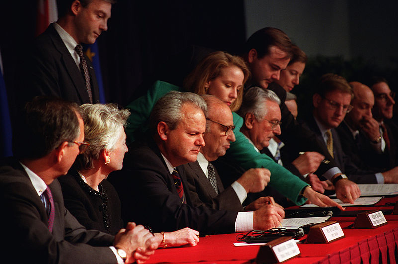 Na današnji dan pre 20 godina potpisan Dejtonski sporazum