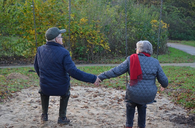 Njemu je 91, njoj 96: Zaprosio je nakon 10 godina zabavljanja