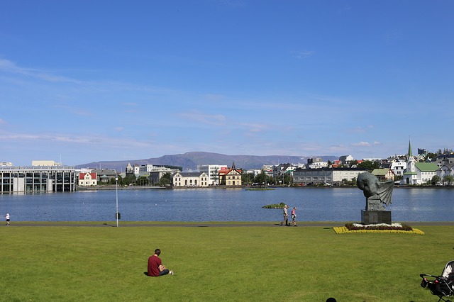 Island se izdigao iz pepela