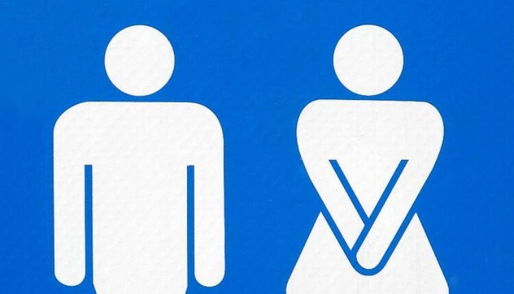 Ne, nije haljina! Znate li šta znači ženski znak na vratima toaleta?