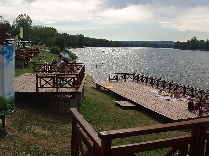 Veliko Gradište i Srebrno jezero – turističke fabrike Srbije