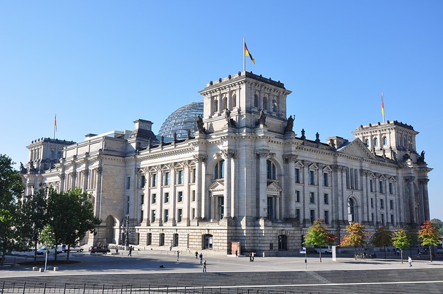 Berlin obustavio slanje izbeglica u Mađarsku zbog zatvaranja