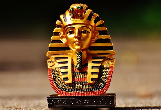 Bitan je samo datum rođenja: Ovo su 3 najsrećnija znaka po egipatskom horoskopu