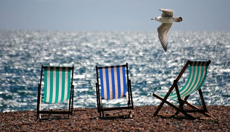 Uzmete li pesak sa plaže ili školjku – kazna 3.000 evra