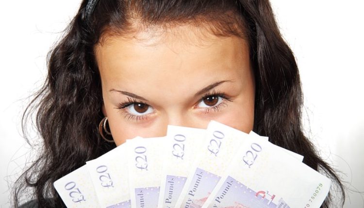 Šta nam podsvest poručuje: Sanjali ste da ste postali bogati? Ovo je skriveno značenje tog sna! Šta nam podsvest poručuje: Sanjali ste da ste postali bogati? Ovo je skriveno značenje tog sna!