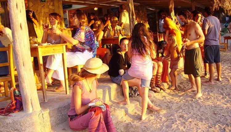 Evo šta se dogodi kada poznato turističko mesto primi previše gostiju Evo šta se dogodi kada poznato turističko mesto primi previše gostiju