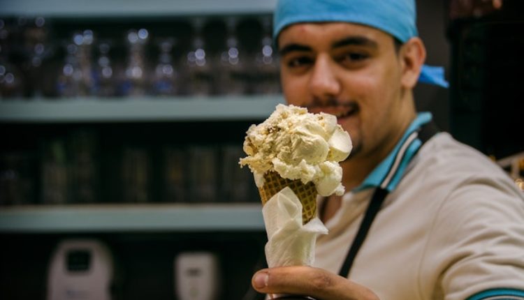 Nedeljni prosek 2 kilograma manje: Leto je, dakle, vreme je za sladoled dijetu Nedeljni prosek 2 kilograma manje: Leto je, dakle, vreme je za sladoled dijetu