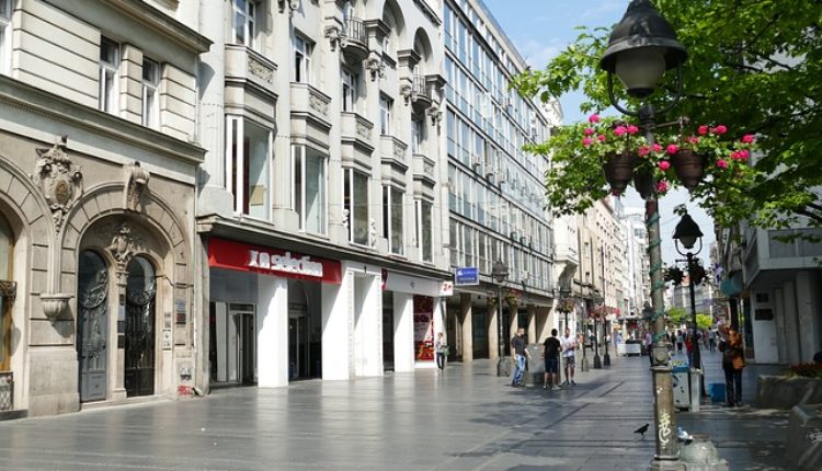 Hitno postaviti stubiće u pešačke zone, evo i zašto Hitno postaviti stubiće u pešačke zone, evo i zašto