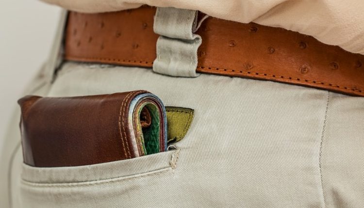 Produbljen jaz između bogataša i sormašnih u prošloj godini Produbljen jaz između bogataša i sormašnih u prošloj godini