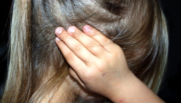 8 razloga zbog kojih je teško preboleti TRAUMU iz detinjstva 8 razloga zbog kojih je teško preboleti TRAUMU iz detinjstva