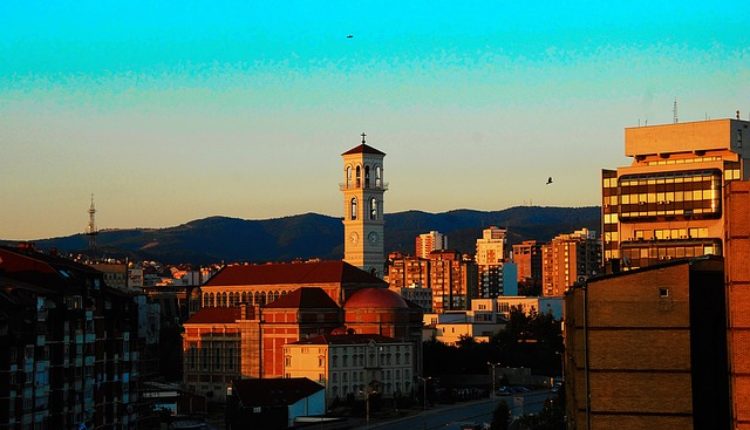 Jedna od mera koje razmatra Priština bila bi strašan represivni udar na Srbe Jedna od mera koje razmatra Priština bila bi strašan represivni udar na Srbe