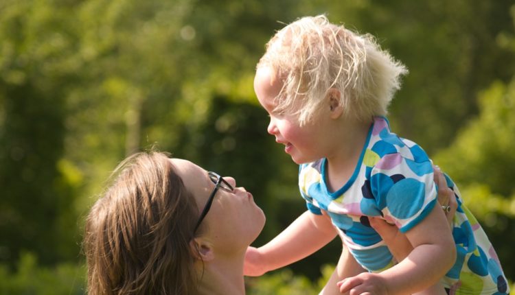 Majke same mogu da spreče alergiju svoje dece na hranu?