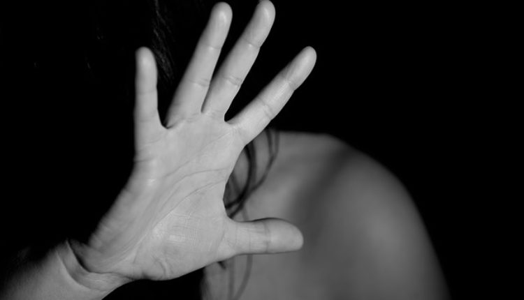 Pazite: 13 znakova emocionalnog nasilja u vezi