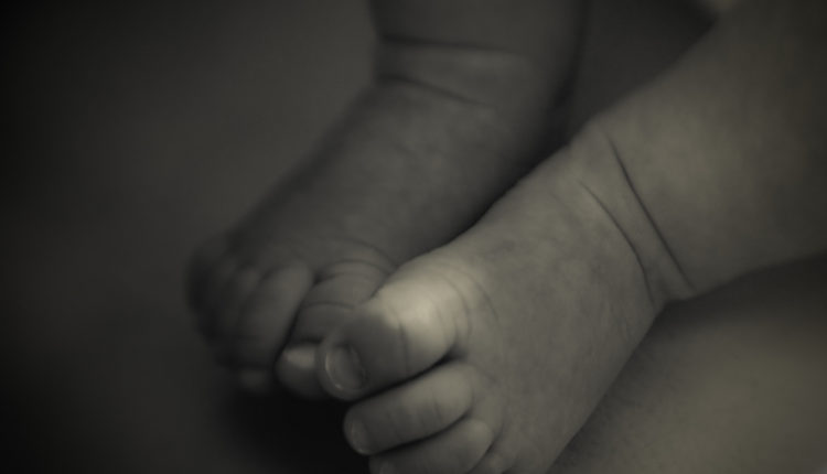 Roditelji mislili da beba odbija mleko, a bila je mrtva od – promrzlina Roditelji mislili da beba odbija mleko, a bila je mrtva od – promrzlina