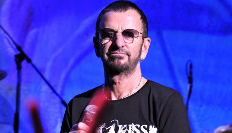Ringo Star postao vitez! Ringo Star postao vitez!