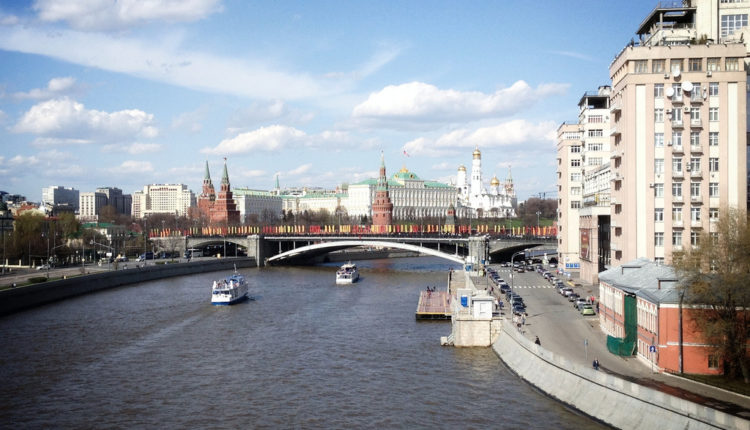 Moskva uzvraća udarac: „provokativni gest zloglasne solidarnosti“ Moskva uzvraća udarac: „provokativni gest zloglasne solidarnosti“