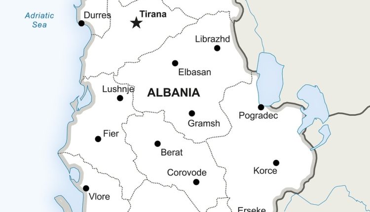 Albanci digli u vazduh spomenik posvećen grčkom borcu, Atina UŽASNUTA (foto) Albanci digli u vazduh spomenik posvećen grčkom borcu, Atina UŽASNUTA (foto)