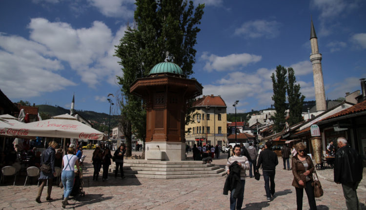 Bosna na korak od najozbiljnije krize do sada Bosna na korak od najozbiljnije krize do sada