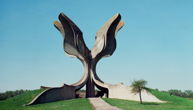 Glavni istraživač Instituta za Holokaust: Istorija je činjenica, Jasenovac — Aušvic Balkana