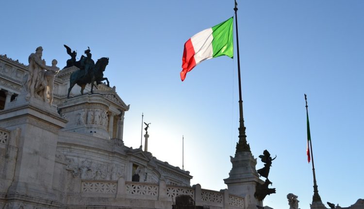Bauk za evrounijate: Italija i Poljska stvaraju front da potresu Stari kontinent Bauk za evrounijate: Italija i Poljska stvaraju front da potresu Stari kontinent