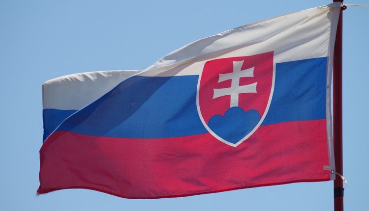 Velika promena za srpske radnike – plate rastu, bolji uslovi Velika promena za srpske radnike – plate rastu, bolji uslovi