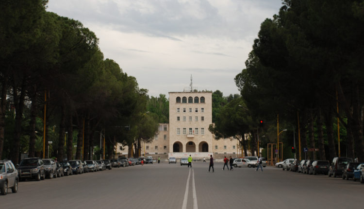 Skandalozno: Tirana povezuje Sandžak i Ulcinj, a u Podgorici — muk