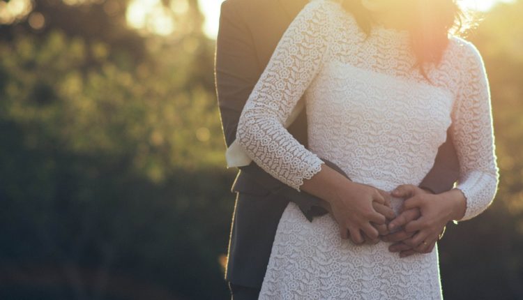 Koliko često, u proseku, vode ljubav udate žene? Koliko često, u proseku, vode ljubav udate žene?