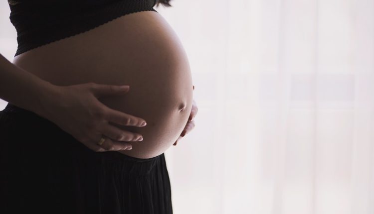 „Moja žena je zatrudnela sa drugim i hoće da zadrži dete“