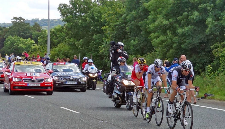 Hemijski napad na bicikliste na Tur de Fransu
