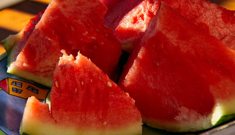 Samo je jedite: Evo šta lubenica radi vašem zdravlju
