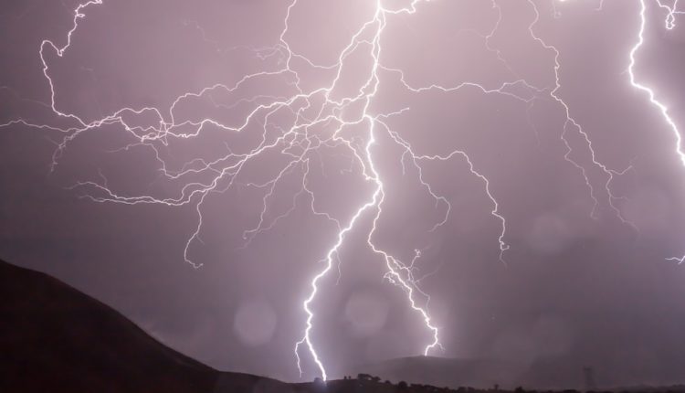 Jako nevreme u Hrvatskoj i Sloveniji: Više od 20.000 munja za dva sata