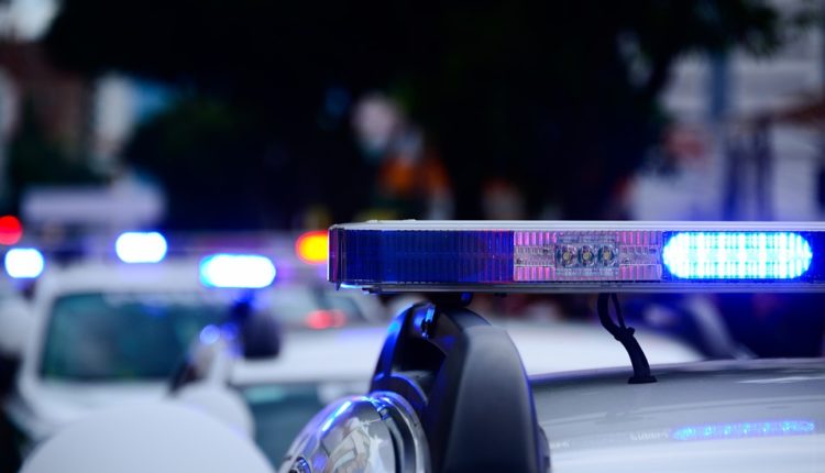Težak sudar kod Kruševca: Poginuo muškarac, trudnica povređena Težak sudar kod Kruševca: Poginuo muškarac, trudnica povređena
