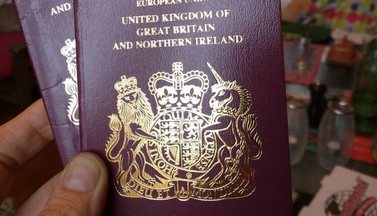 Majkl Gov nudi tri miliona besplatnih britanskih pasoša državljanima EU Majkl Gov nudi tri miliona besplatnih britanskih pasoša državljanima EU