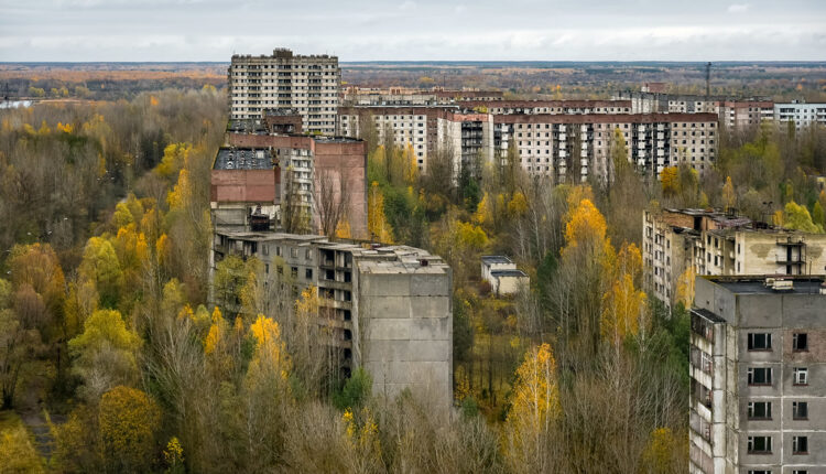 Rusi snimaju svoju seriju o Černobilju – i umešanosti CIA u katastrofu