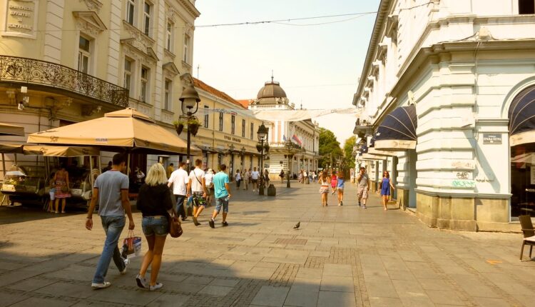 Zašto su ljudi u Srbiji prestali da se smeju?