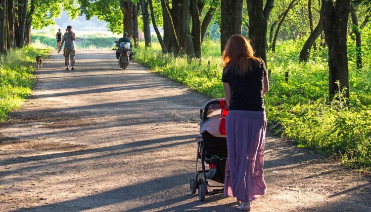 Oprez: Ovo nikad nemojte raditi s bebom po vrućini, opasno je po život Oprez: Ovo nikad nemojte raditi s bebom po vrućini, opasno je po život
