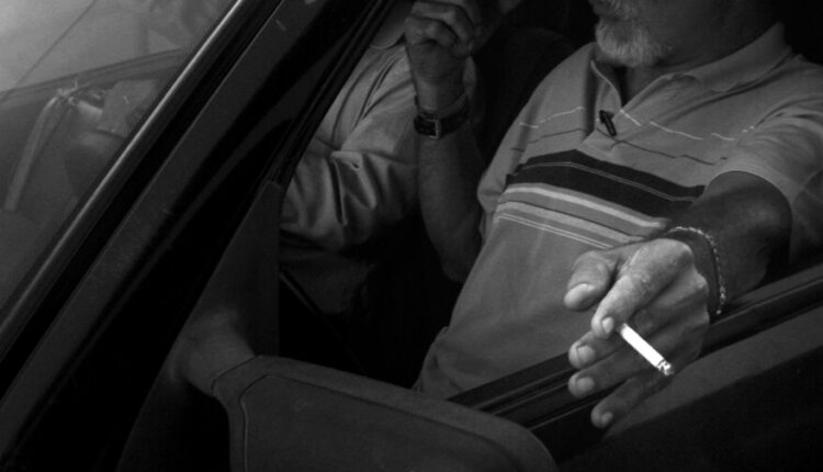 Zapalite cigaretu u automobilu i platićete čak 3.000 evra kazne Zapalite cigaretu u automobilu i platićete čak 3.000 evra kazne