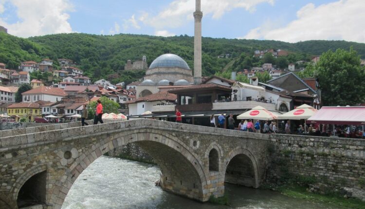 Preokret: SAD žele vladu Tačija i Mustafe? Preokret: SAD žele vladu Tačija i Mustafe?