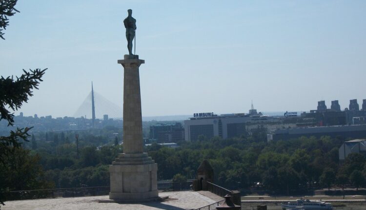 Amerikanac stiže u Beograd – da preti sankcijama? Amerikanac stiže u Beograd – da preti sankcijama?