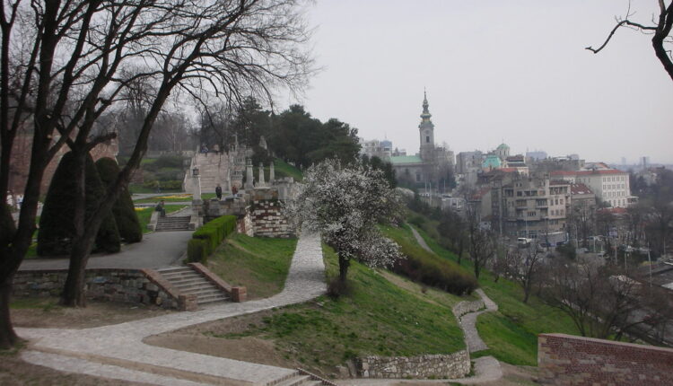 Drama u beogradskom ZOO vrtu: Devojčica pala sa zida