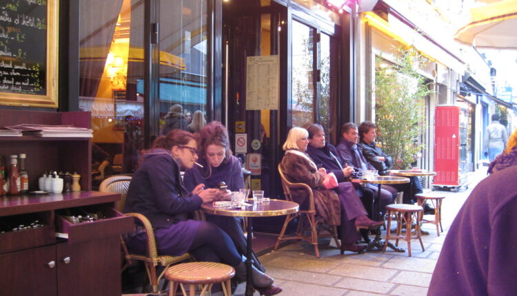 Nova pravila za kafiće i restorane: Gosti ne moraju da nose maske
