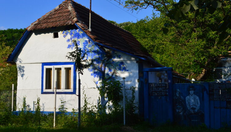 Kuća na selu vrednija od zlata: vikendice bukirane do jeseni