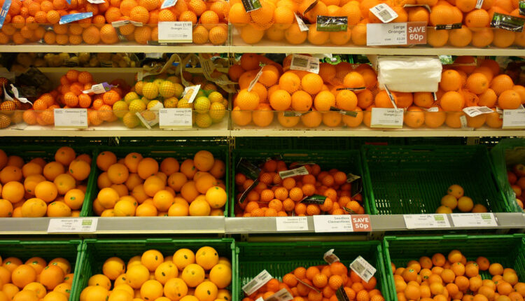 Zašto se pomorandže prodaju u crvenim mrežicama?