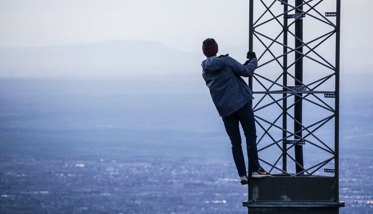 Ruski ekspert objašnjava da li postoji veza između 5G mreže i korone