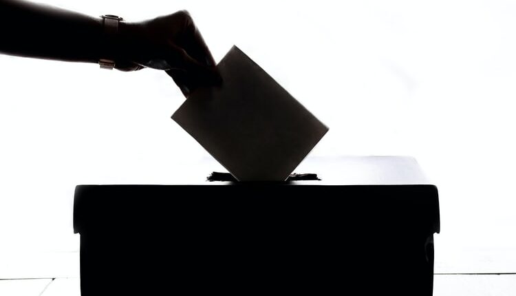 Zatvorena birališta u Srbiji Zatvorena birališta u Srbiji